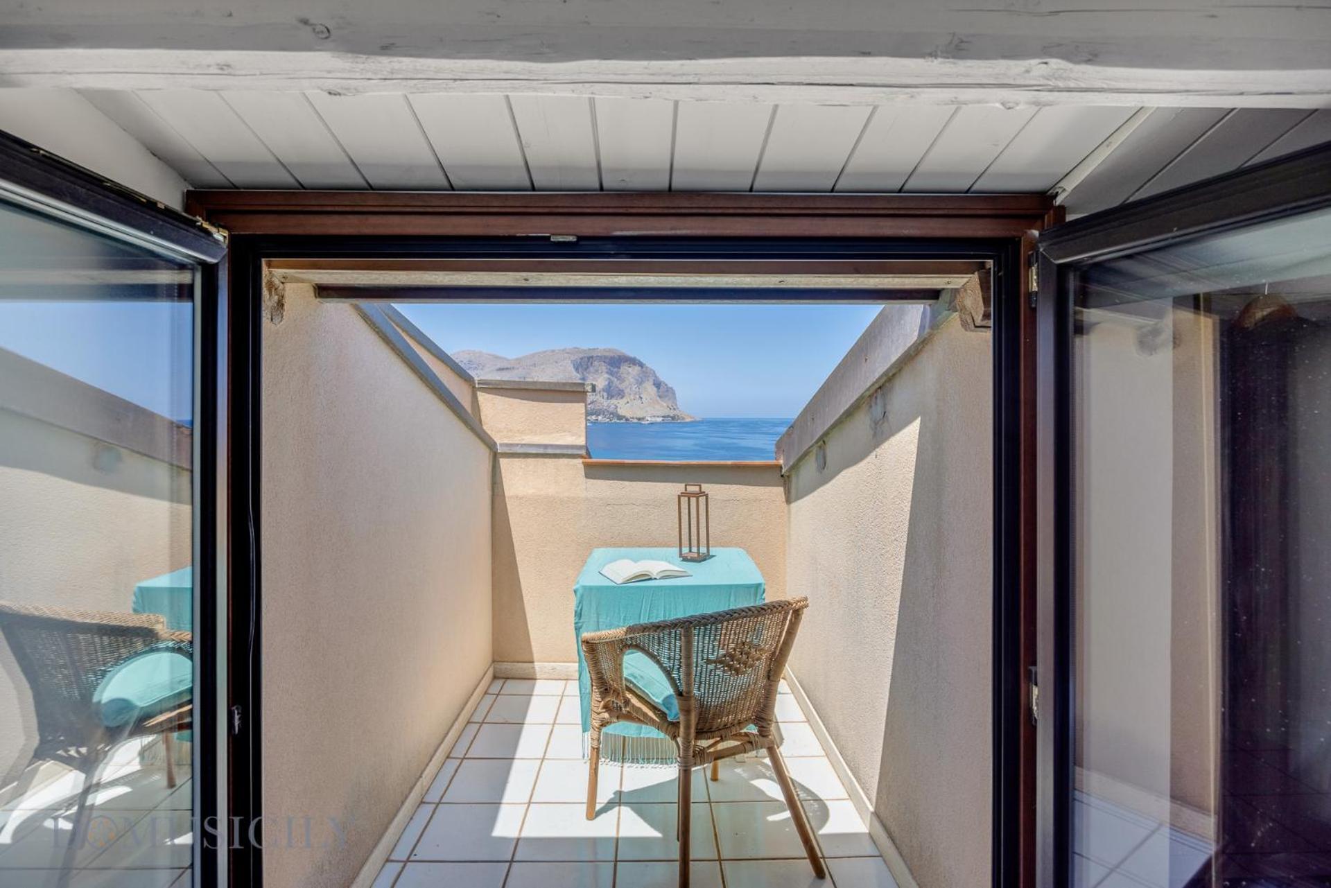 Mondello In Terrazza By Domusicily Apartamento Exterior foto